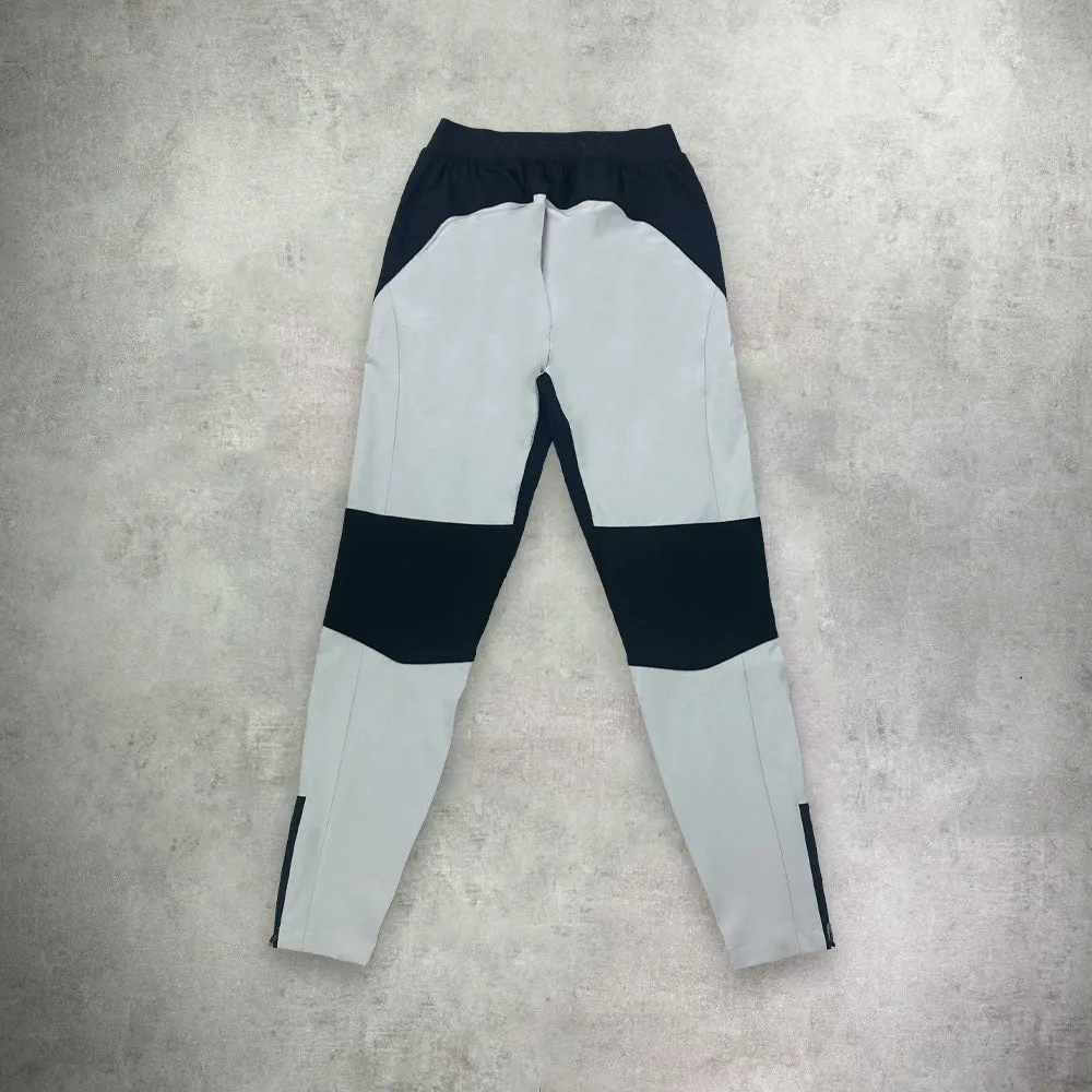Altryn Seatallan Pant Grey/Black