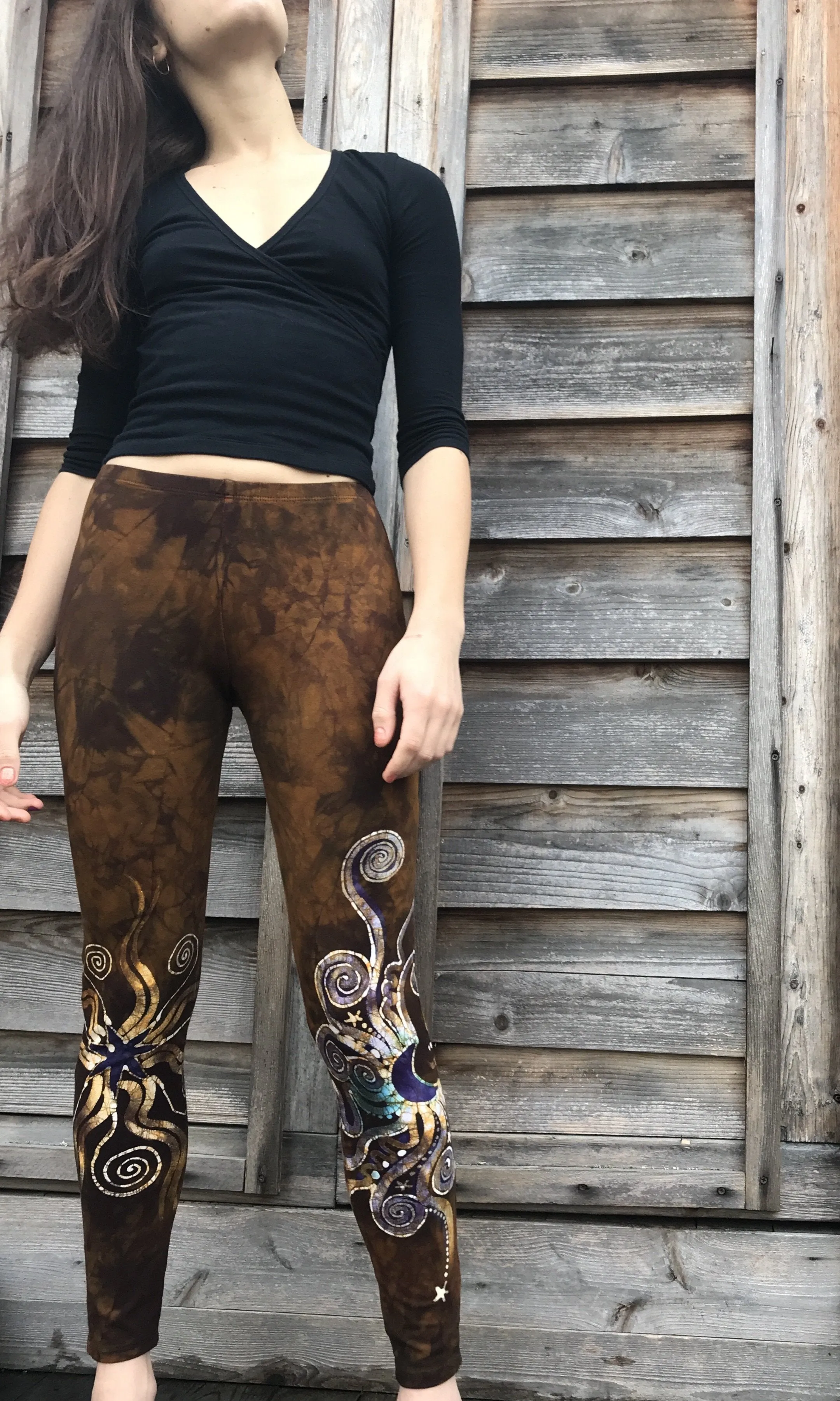 Dark Gold and Purple Sun Stars Batikwalla Leggings