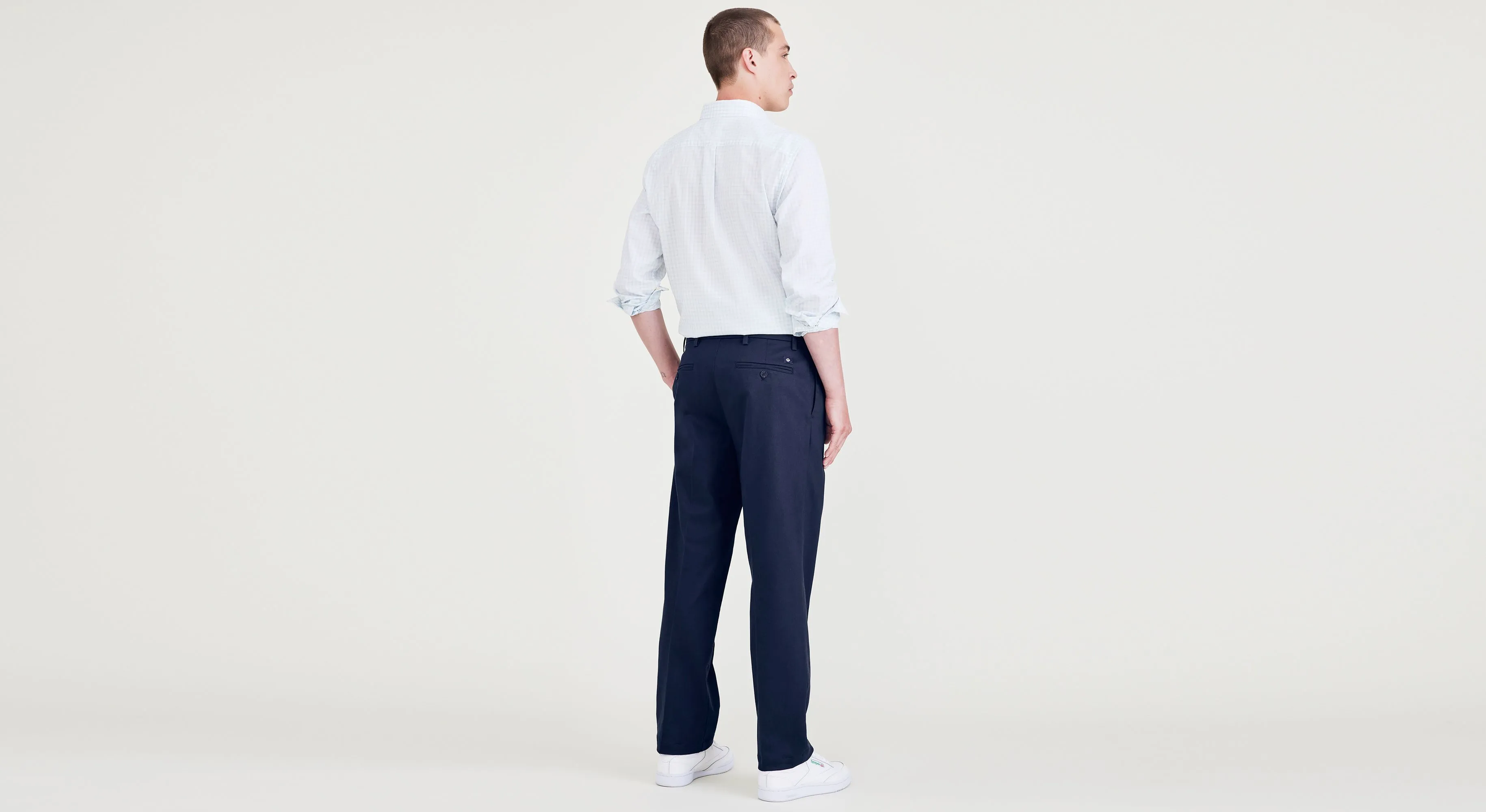 Signature Iron Free Khakis, Pleated, Classic Fit with Stain Defender