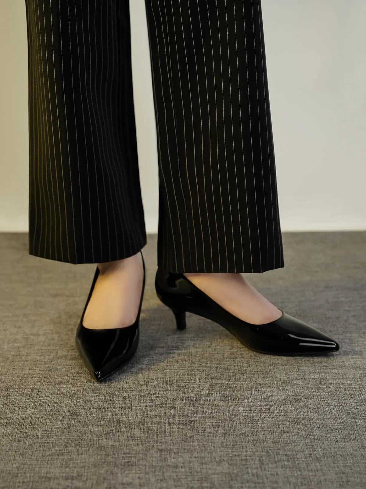 Womens "DIABLO" Pointy Toe Courts